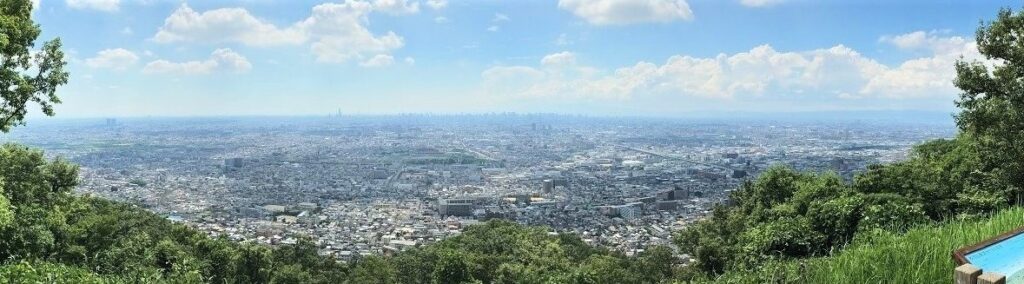 枚岡山展望台からの景色