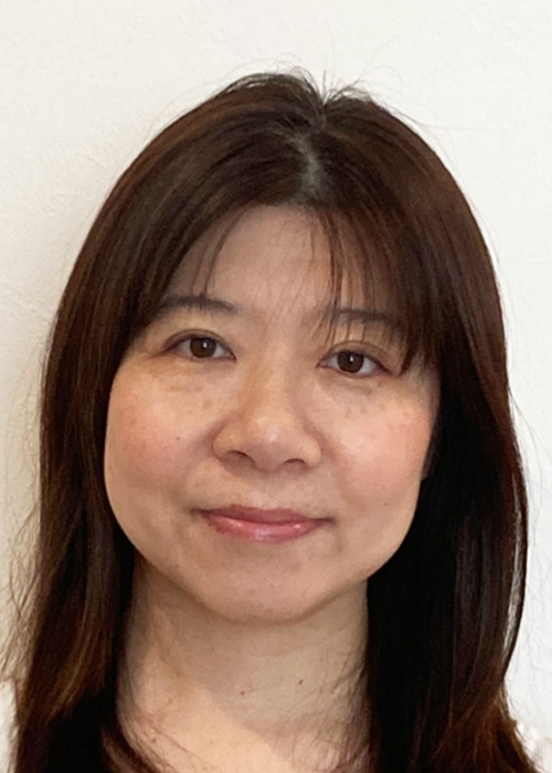 関岡　恵美子（せきおか　えみこ）