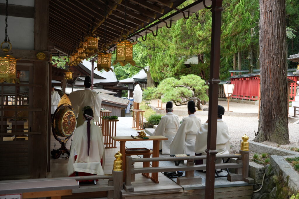 燈明祭の様子