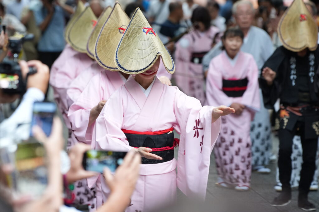 越中おわら風の盆の様子
